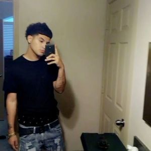 Meet your Posher, Jay